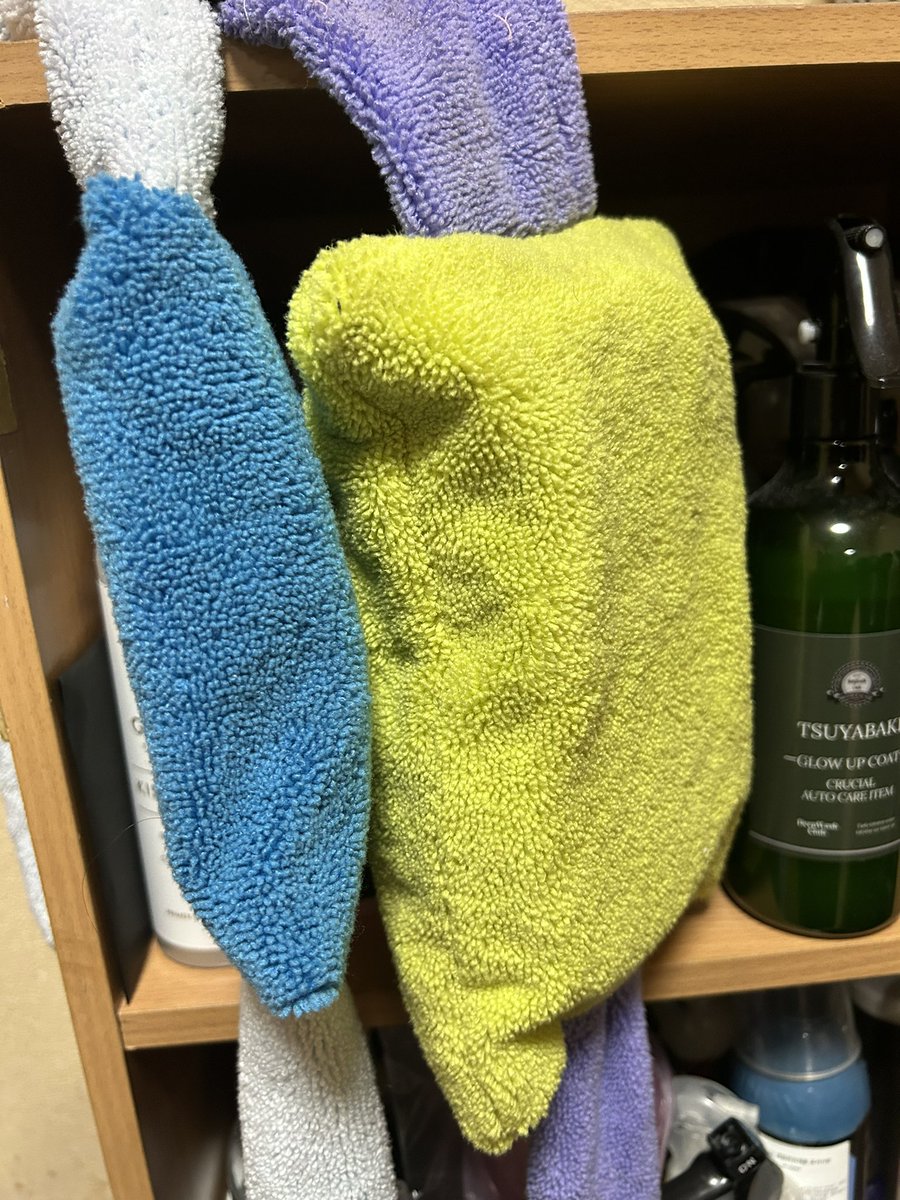 AGm99232975's tweet image. やっとできた😂
車修理中なので
使えないですがスポンジ入りなので
どうなるか😁
ホイール内側もピカピカに✨
こんな事して一日過ごしてました😙
皆お疲れ様でした
#暇人
#DIY