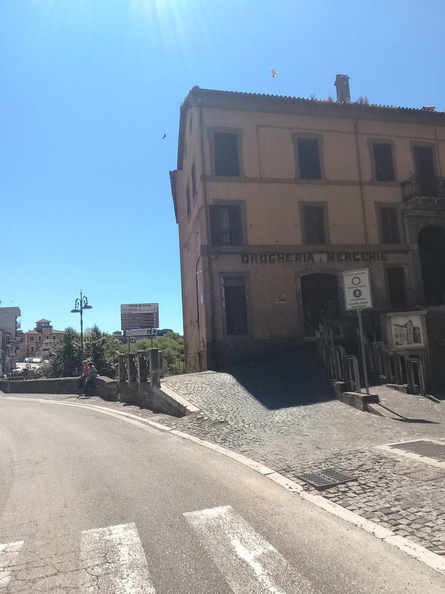 lucananni1010's tweet image. #SundayMood #Goodmorning dopo 135 km dai monti Prenestini a Castel dì Leva e tor Pagnotta, e ritorno #primavera ☀️☀️🚴‍♀️🚴‍♀️