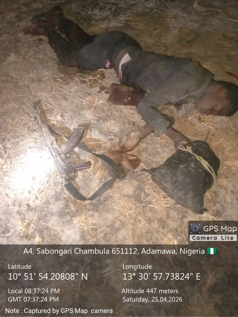 Azlannnn tweet media