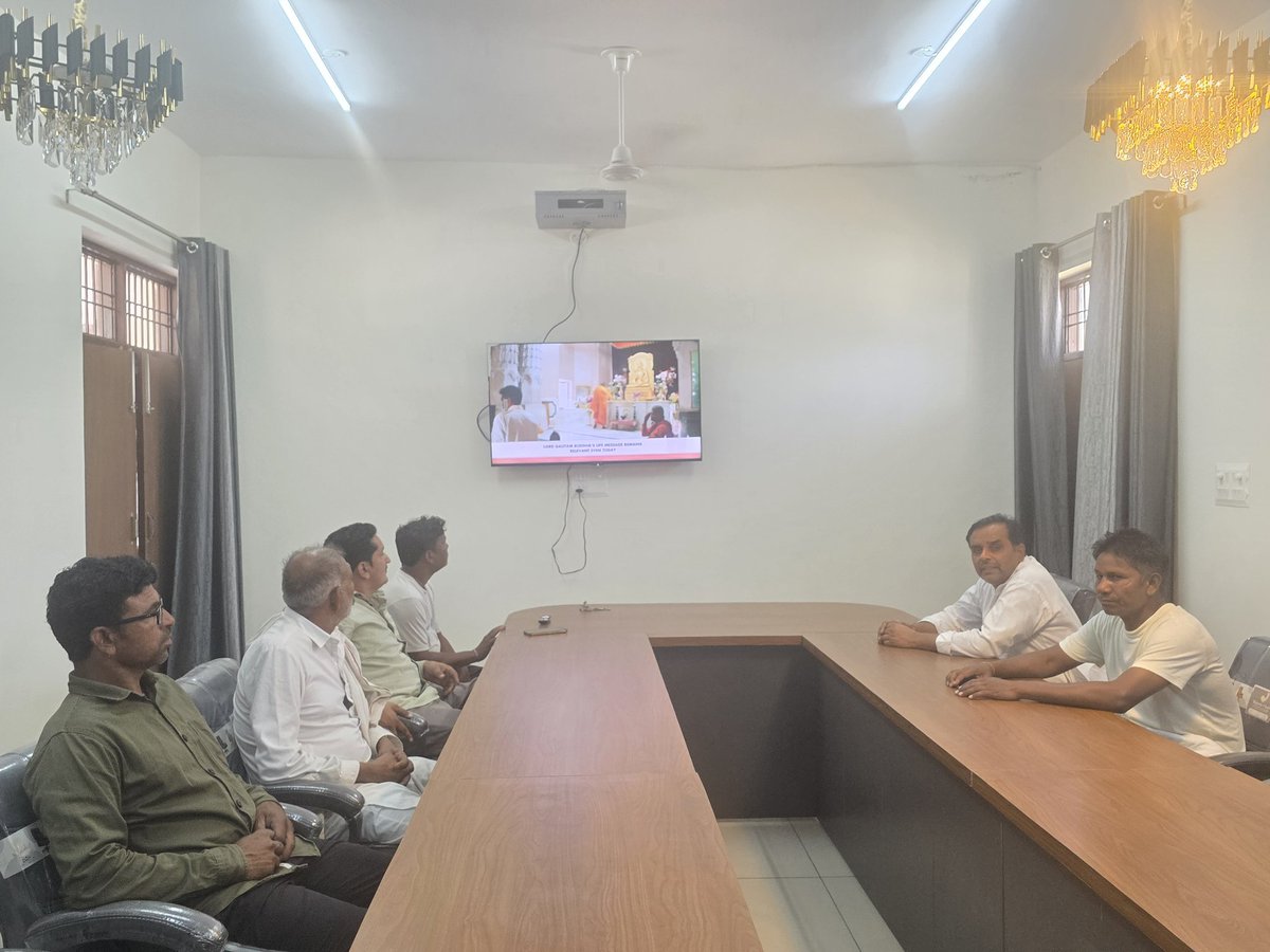 आदरणीय प्रधानमंत्री श्री <a href="/narendramodi/">Narendra Modi</a> जी द्वारा आज <a href="/mannkibaat/">Mann Ki Baat Updates मन की बात अपडेट्स</a> को गांव के ग्राम सचिवालय में साथियों के साथ सुना और इस कार्यक्रम में प्रधानमंत्री जी ने भारत के Civil Nuclear Programme जैसे महत्वपूर्ण विषय का उल्लेख किया ।
