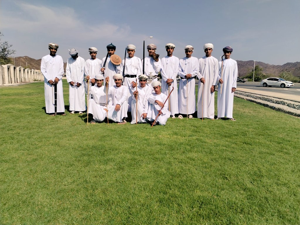 ibrahim_school's tweet photo. من عبق التراث إلى آفاق الإبداع
​سعدنا بتواجدنا اليوم في فعالية #دروازة بضيافة مدرسة عائشة بنت محمد العبري

 تجربة ثرية ومشاركة متميزة لطلابنا أضافت الكثير لمسيرتهم المهارية

#تعليمية_الداخلية
#تعلم_مستدام https://t.co/0vwbSX21o3