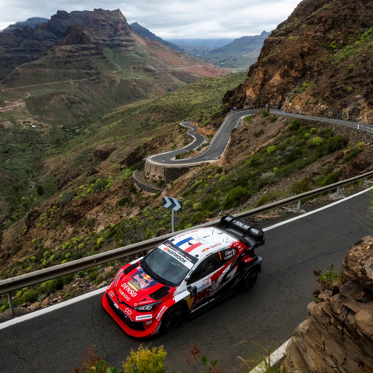 Sébastien Ogier tweet media