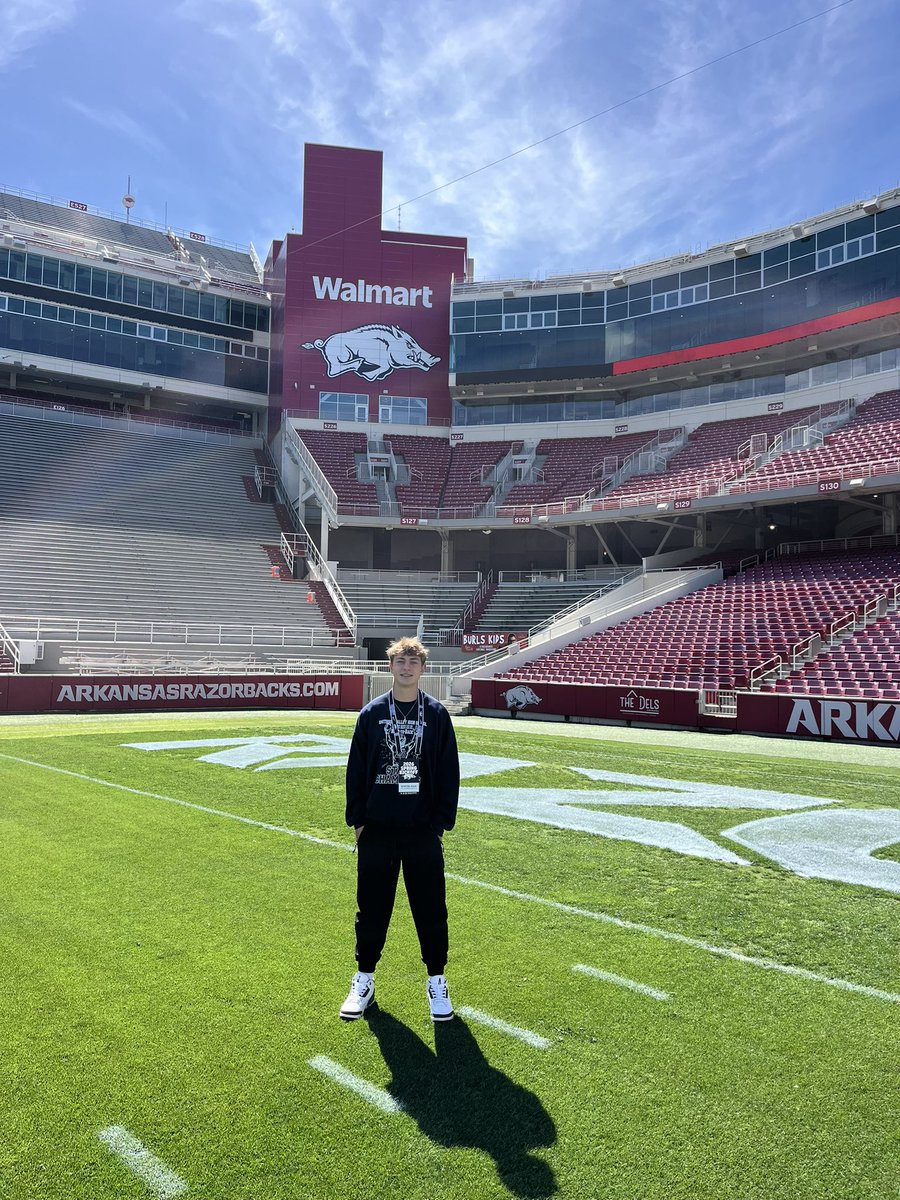 HunterHaug05's tweet image. #WPS Had a great time at @RazorbackFB spring game! I’d like to thank the staff for inviting me out there!!
@CoachCWilford @CoachDWilson7 @CheHendrix @CoachRonRoberts @RSilverfield @Gaizka_UofA