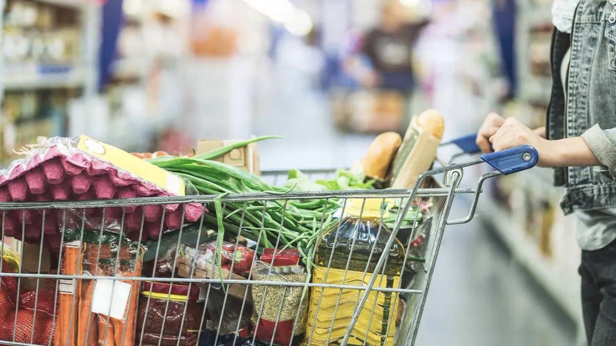 Boodschappen duurder.
Energie duurder.
Huur omhoog.

Steeds meer mensen komen nauwelijks rond.
Werken loont minder. Sparen lukt bijna niet meer.

De druk loopt op… en het vertrouwen in het systeem daalt.

Hoe lang houden gewone Nederlanders dit nog vol?

👇 Reageer eerlijk

🇳🇱