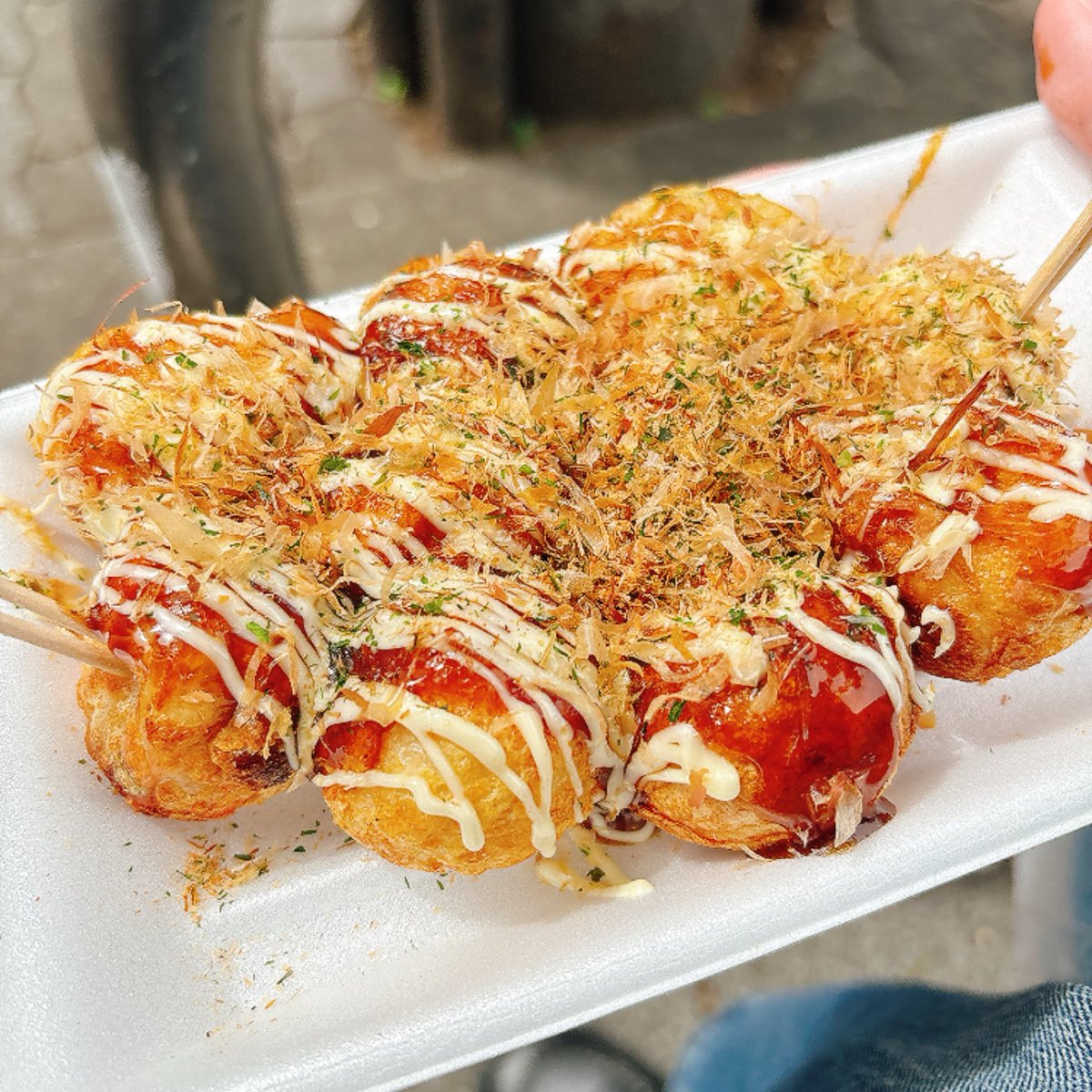 うめこ tweet media