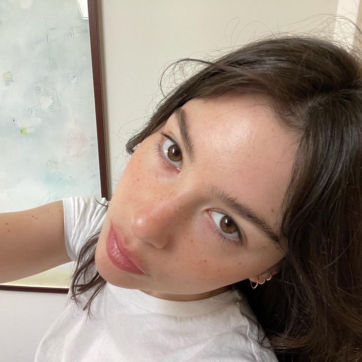 iva is bored in bed tweet media