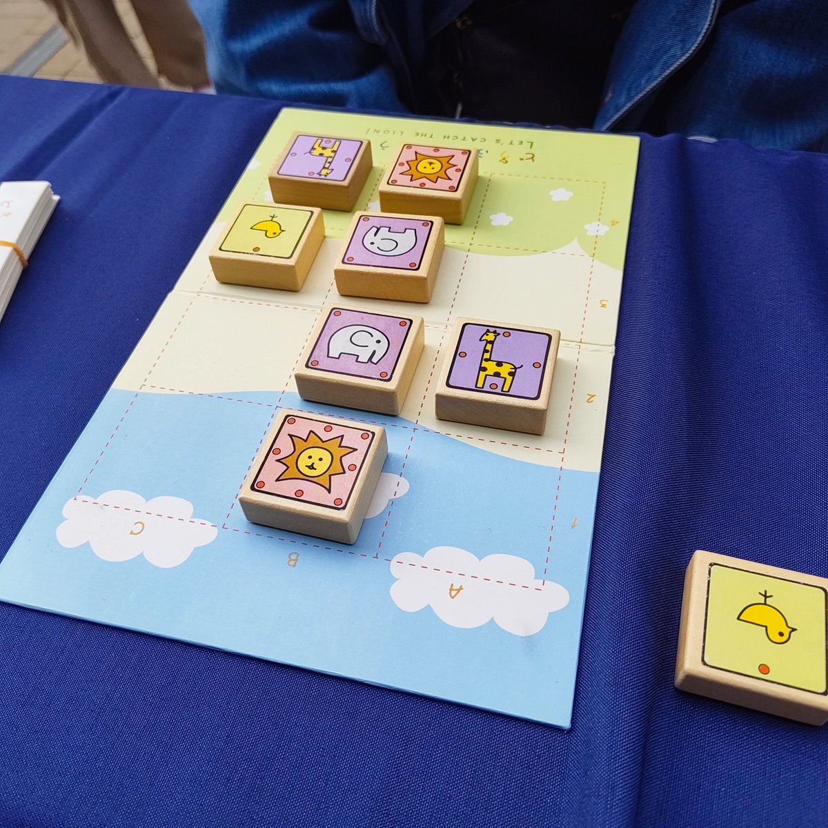 book & board game shop 'caravan'@文フリ東京 あ-05 tweet media