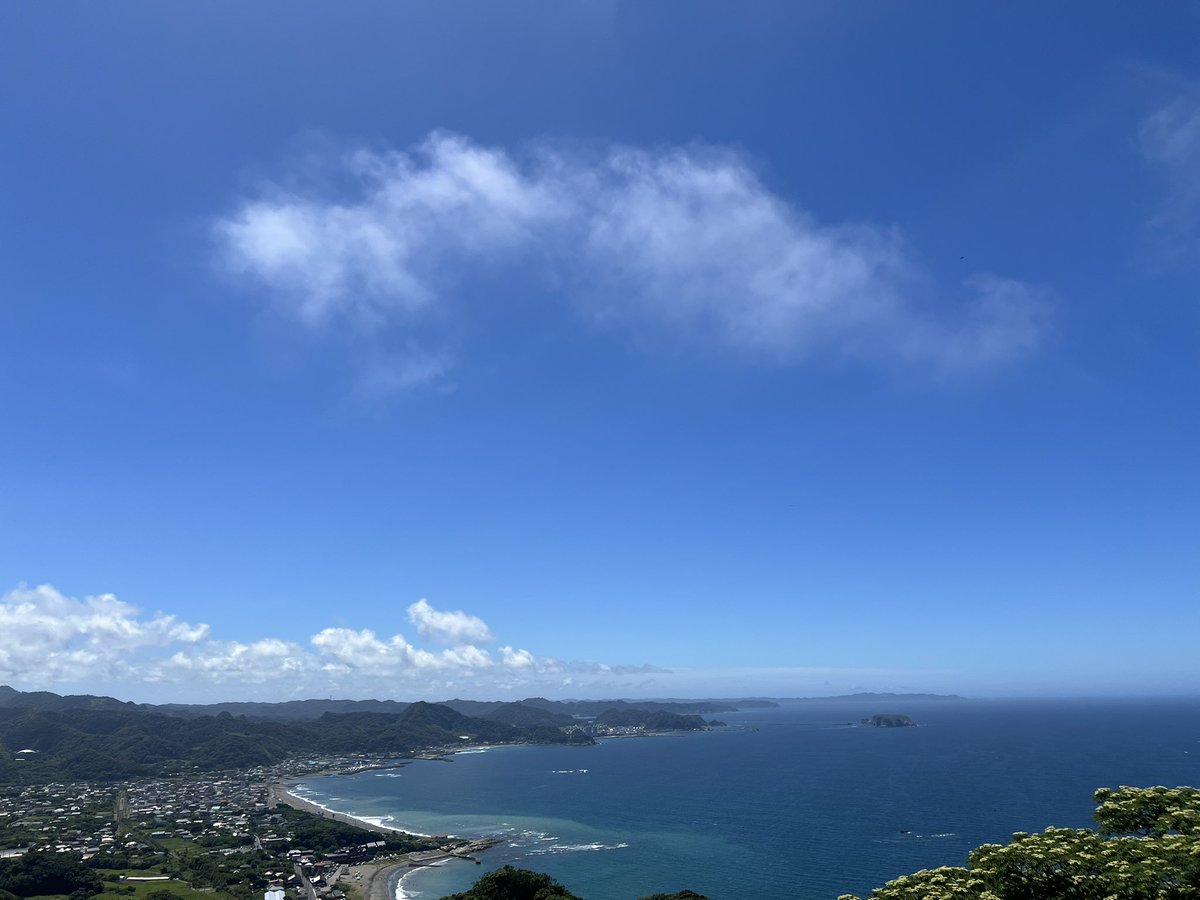 anmokamo's tweet photo. 2025年7月26日
日本寺　大仏
と
鋸山から https://t.co/CVEkJG7G54