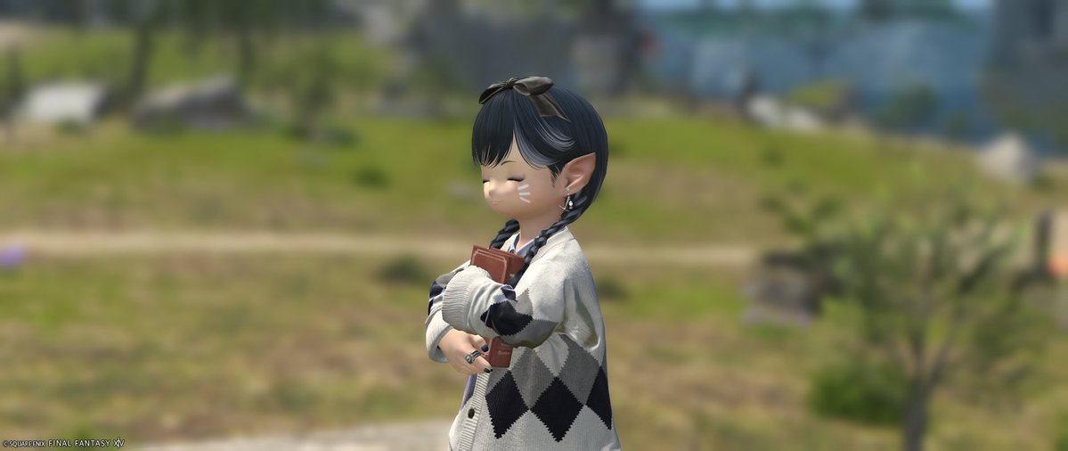 ひなた tweet media