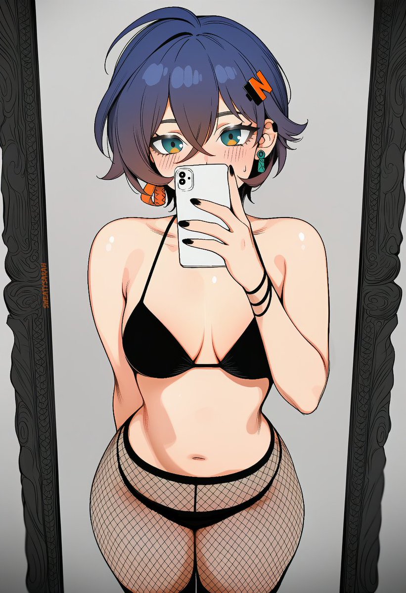 SweatySarah tweet media