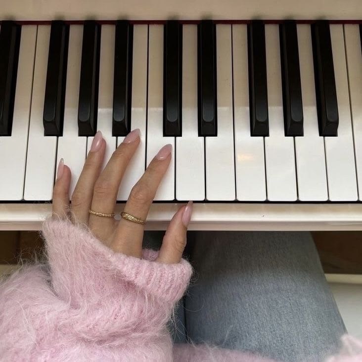 nobody's daughters squad tweet media