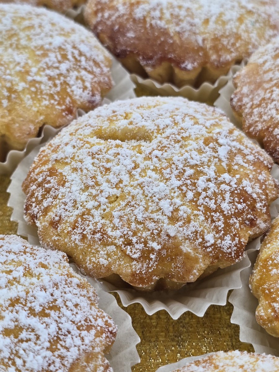 AntoinesPastry's tweet image. Ricotta Cups! #antoinespastryshop #pastry #pastries #ricotta #italian #italy #richthebaker #ricottacup #powderedsugar