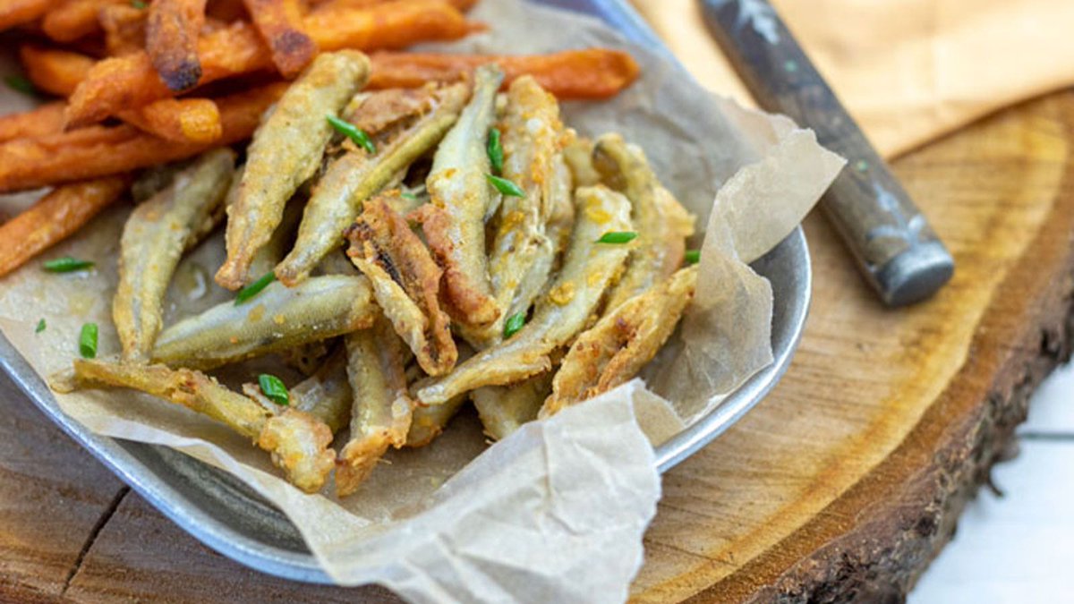 binky2245's tweet image. Fried Smelt
These small fish fry up crisp and snackable. They are best eaten hot.

A classic treat.

✨ Comment RECIPE and I’ll send it to you. ✨
Plain or with dipping sauce? 😁👇
binkysculinarycarnival.com/fried-smelt/

#friedfish #seafoodsnack #binkysculinarycarnival