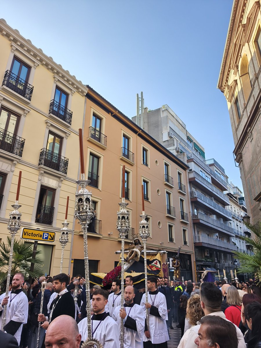 Los 3 señores de Granada. <a href="/silenciogranada/">Cofradía Silencio</a> <a href="/RescateGranada/">Cofradía del Rescate</a> <a href="/XtodeSanAgustin/">Cristo de San Agustín</a>