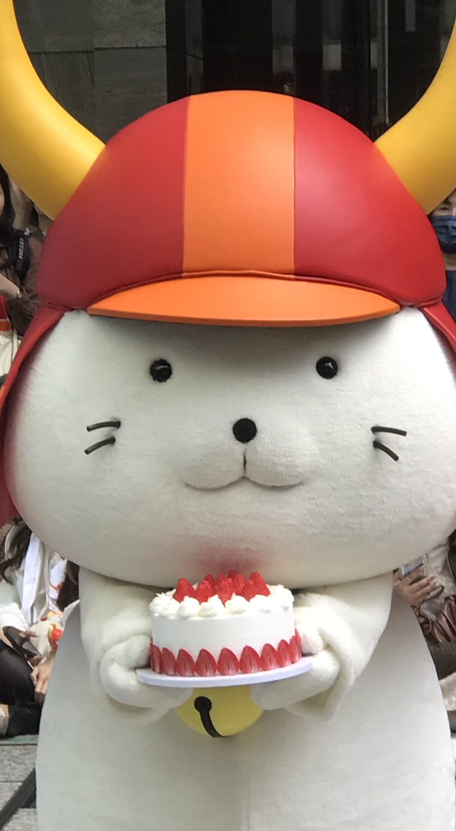 メラにゅん tweet media