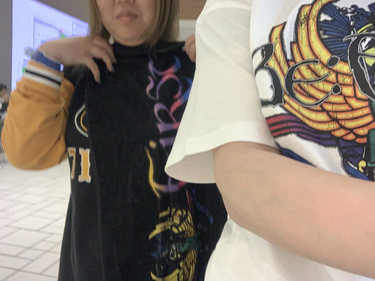 IErBeARgQj924's tweet image. 今回はグッズ買わない！
ってきめてたのに結局
買っちゃったよねー🙌♪
たっのしかった💃♪

#BE:FIRST
#緑黄色大夜祭