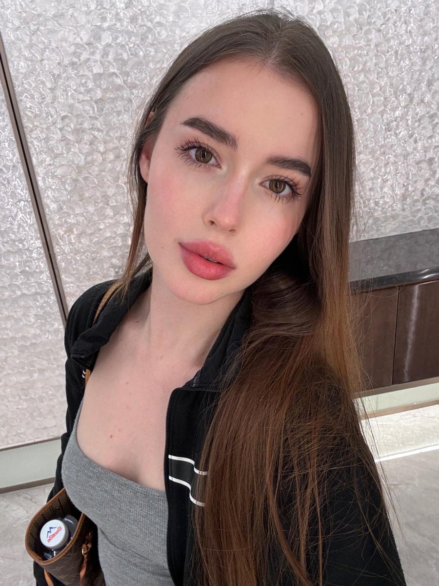 Desirèe (@Marlovarrell) / Posts / X