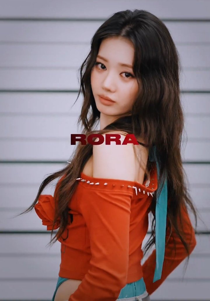 rorathinkr's tweet photo. she ready for this comeback

ROCHISA MOVING POSTER
#7Days_left_till_Choom
#RORA #BABYMONSTER https://t.co/5Dr9Psv0gr