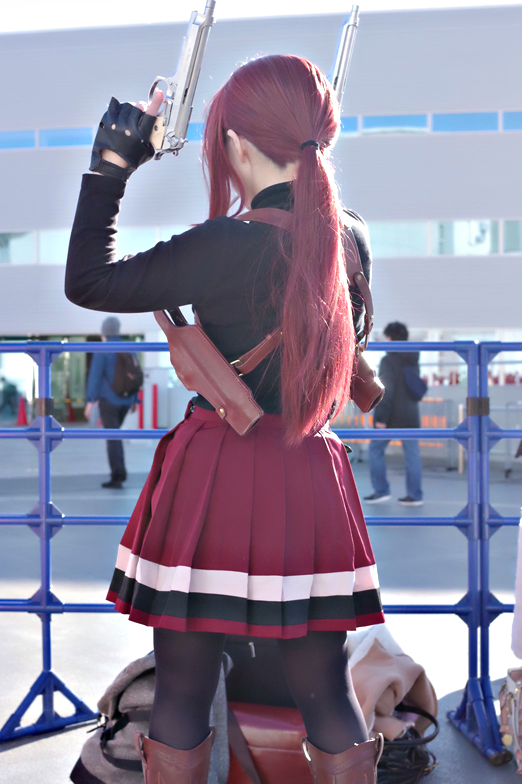 「女性漫画家でも銃好きはいます٩( ''ω'' )و 銃ないからサバゲーやってます」|うおぬまゆうのイラスト