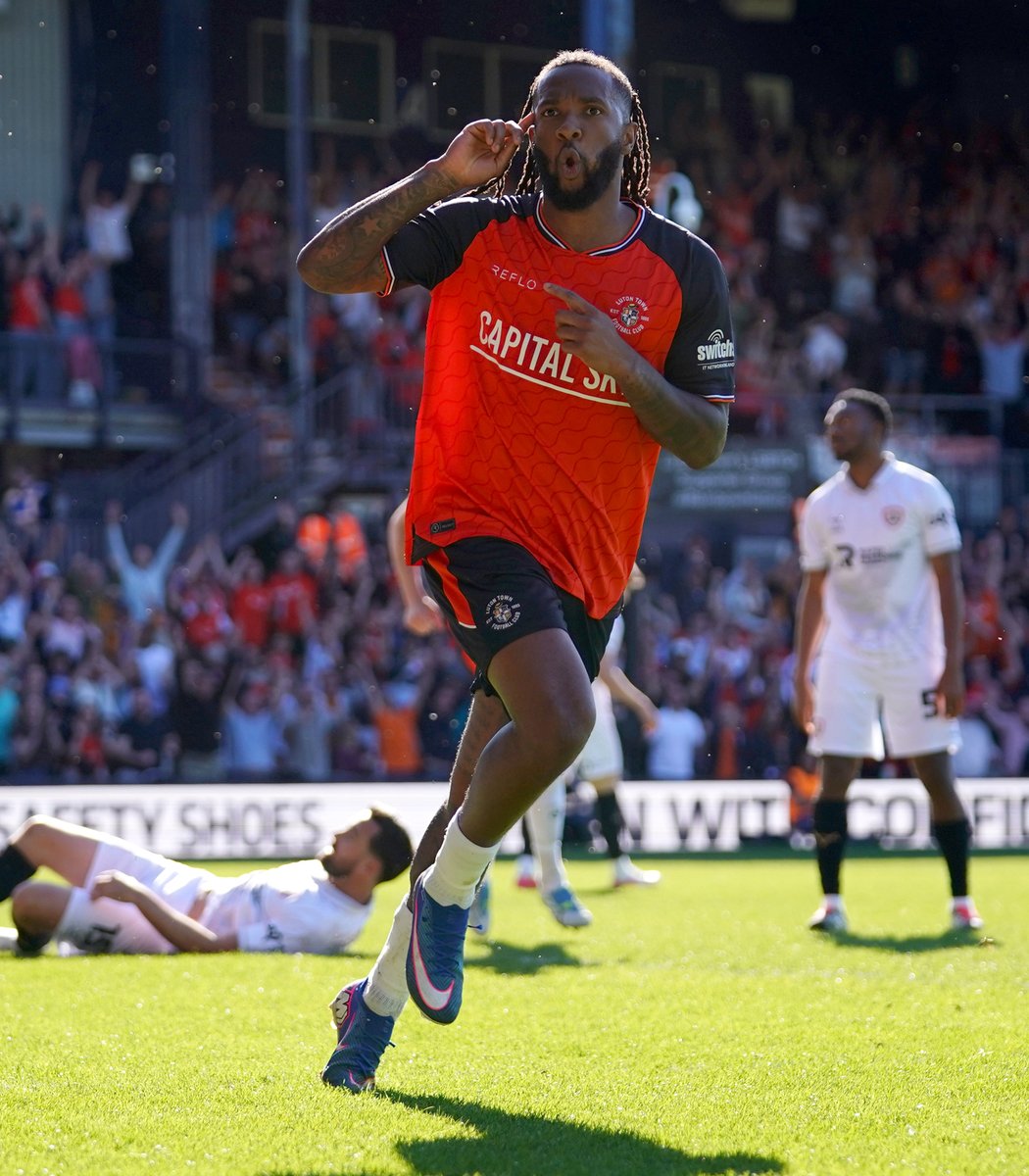 Luton Town Fans tweet media