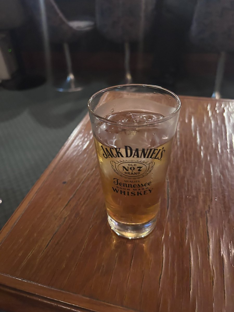 ねみ💤 tweet media