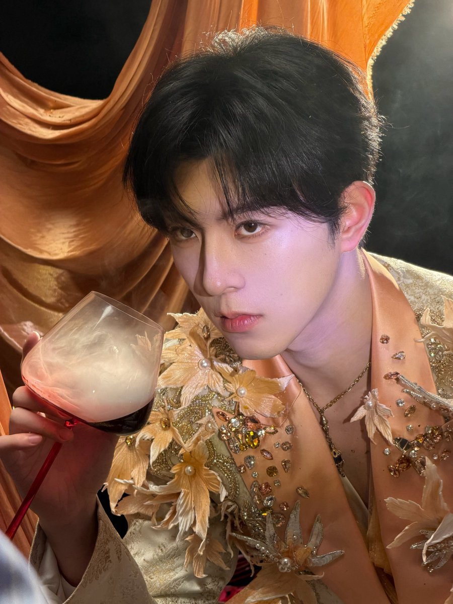 ‎⋆◡̈⋆.qiuqiu month🍁 tweet media