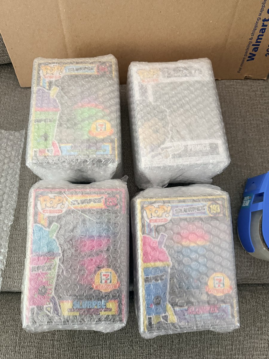 tdragons345's tweet photo. Trust me your pops will arrive in one piece. Every pop has a pop protector and since these are part of my collection, most are in V2 or Guardian Vaulted Vinyl protectors. Each are individually bubble wrapped. Then a layer of bubble wrap under and inbetween. https://t.co/etRtkYaeUR