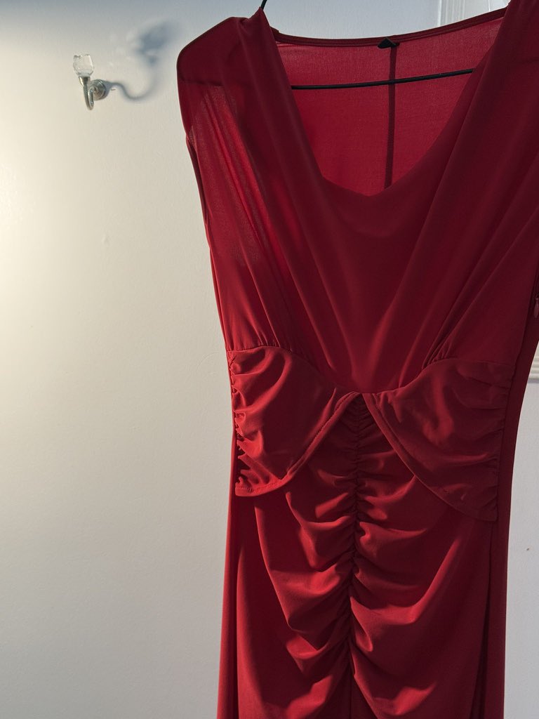 ‏رهف tweet media