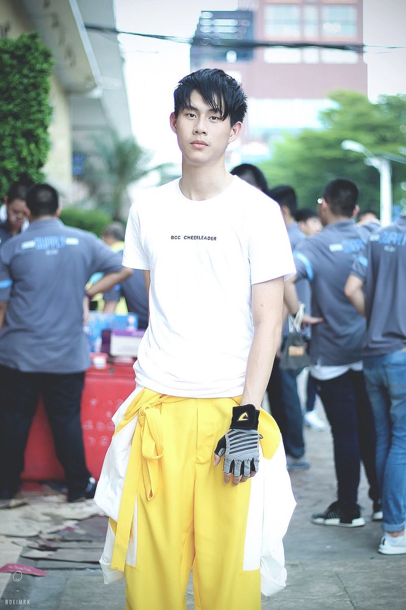 sun-kissed tweet media