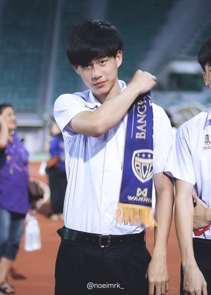 sun-kissed tweet media