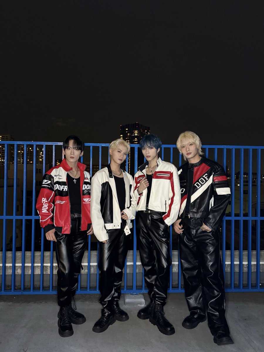 [#AIMERS]

AIMERS Live in Tokyo <Forever Ever> : [𝐙𝐄𝐑Ø 𝐁𝐀𝐂𝐊]

AIMINGのおかげで最高の週末でした🏎️🫶🏻

次回はワイルドデー🖤
黒コーデの方にはプレゼントあり🎁お楽しみに！

- 𝐍𝐄𝐗𝐓 𝐋𝐈𝐕𝐄 -
📅 2026.04.29 (WED)
⏰ 14:00 / 18:00
📍 ENSQUARE LIVE HALL

🤍 初回無料
🤝