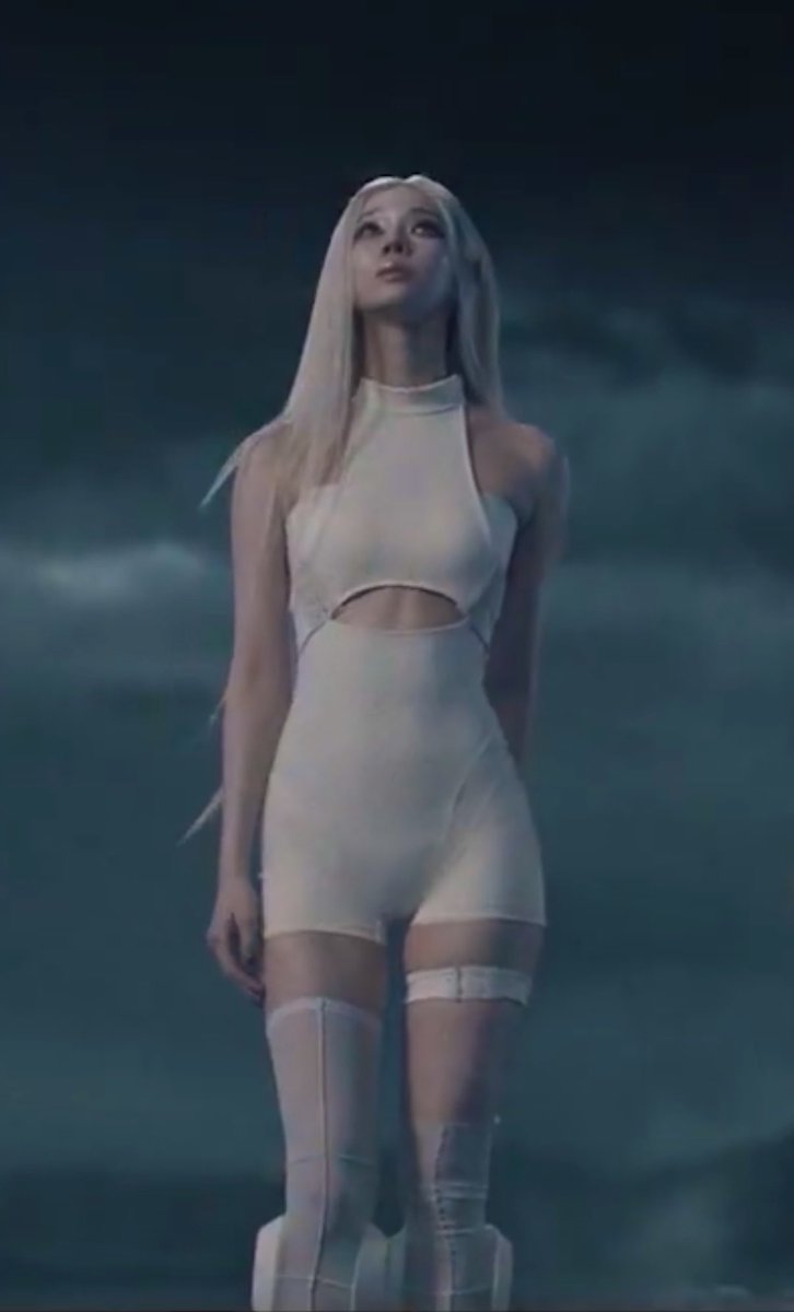 ˚✩delia˳✧🍋 #1 winjoy stan! tweet media