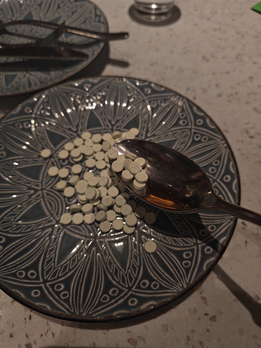 AV1O492's tweet image. 𝐿𝑒𝑡 𝑀𝑒 𝑆𝑙𝑒𝑒𝑝 𝐴𝑙𝑙 𝑁𝑖𝑔𝒉𝑡 𝐼𝑛 𝑌𝑜𝑢𝑟 𝑆𝑜𝑢𝑙 𝐾𝑖𝑡𝑐𝒉𝑒𝑛……
#drugtwt #TheDoors