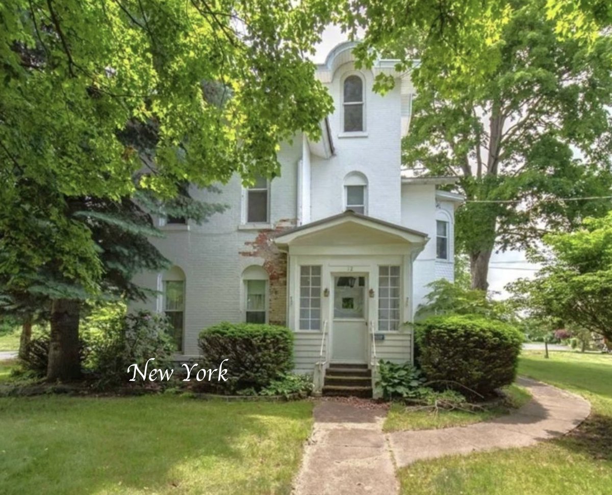 oldhouseunder50's tweet image. $190K. #NewYork #Italianate and c.1943 #Church on 2.5 Acres.  oldhousesunder50k.com/new-york-itali…