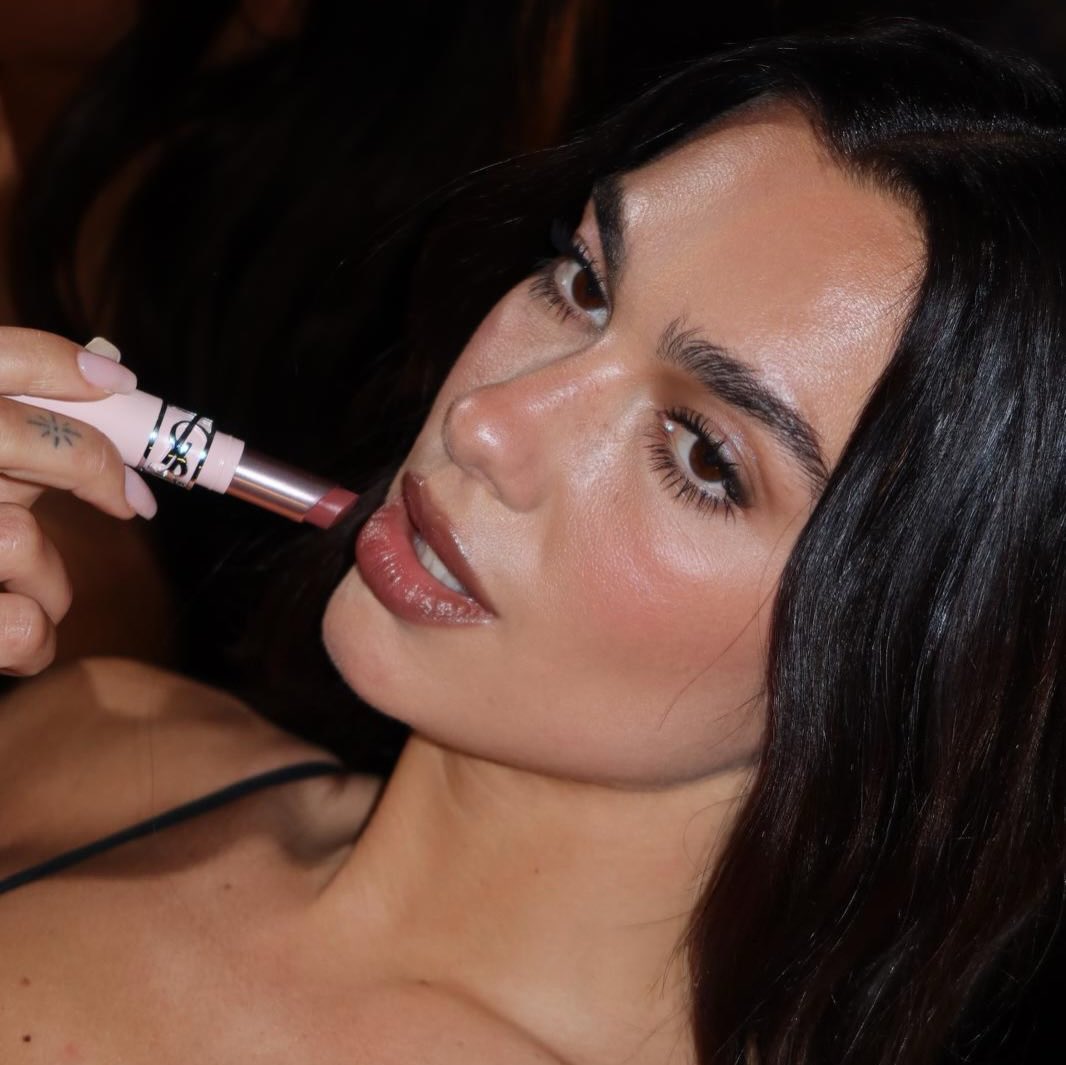 DUA LIPA tweet media