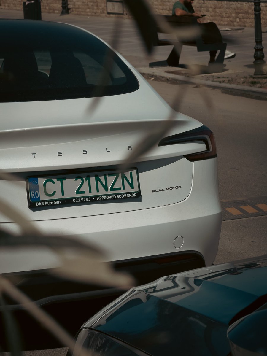 Aleksplhd's tweet image. #raw #shotoniphone