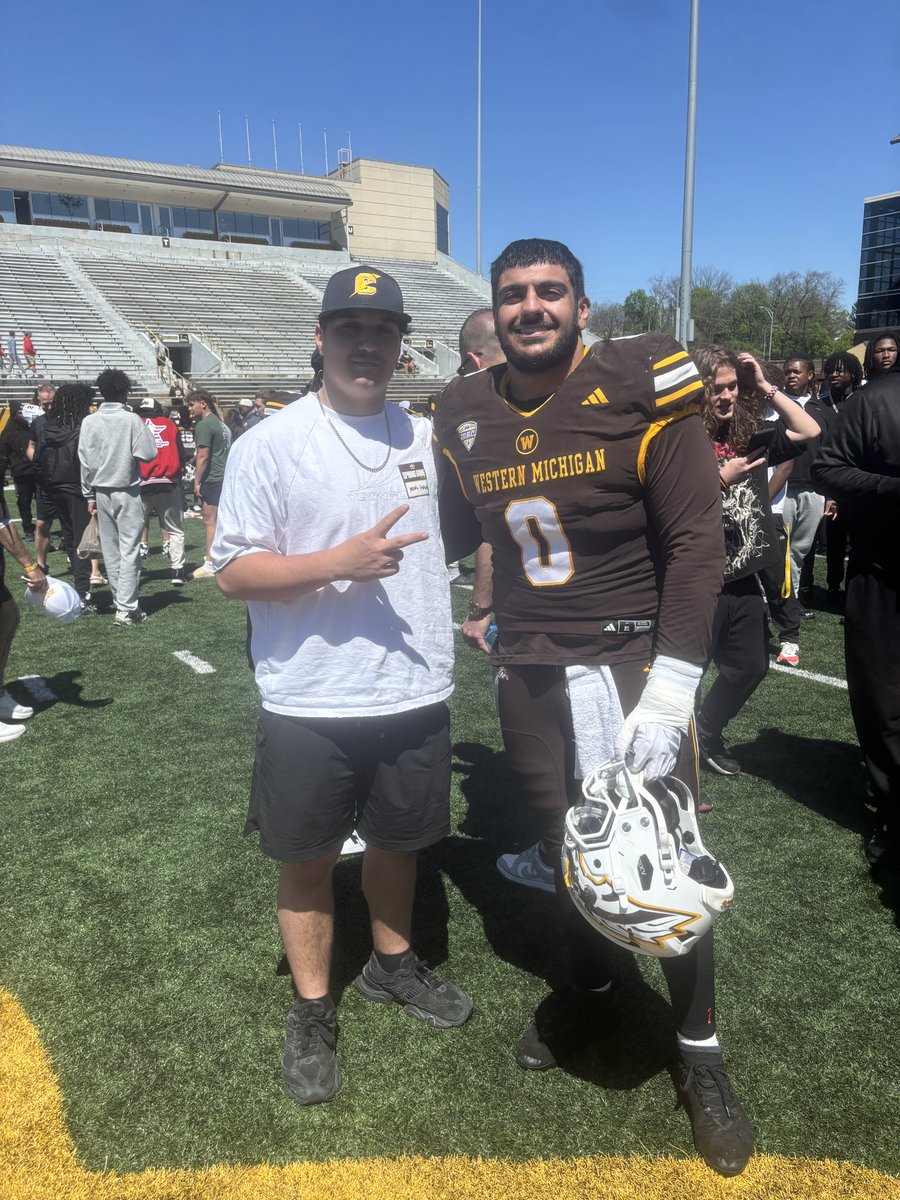NoahHarajli's tweet photo. Amazing time at western Michigan, getting to meet these coaches and players and be on the feild was an amazing experience would love to play somewhere like this one day. https://t.co/aWCXZZfuqa