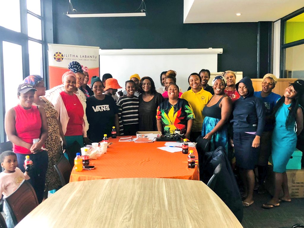 IlithaLabantu's tweet image. Ilitha Labantu, in partnership with Women of SANCO, hosted a GBV Bystander Intervention in Dunoon.
The session focused on recognising risk and responding in ways that prioritise safety, dignity, and care. We all have a role to play.
#EndGBV #CommunitySafety
