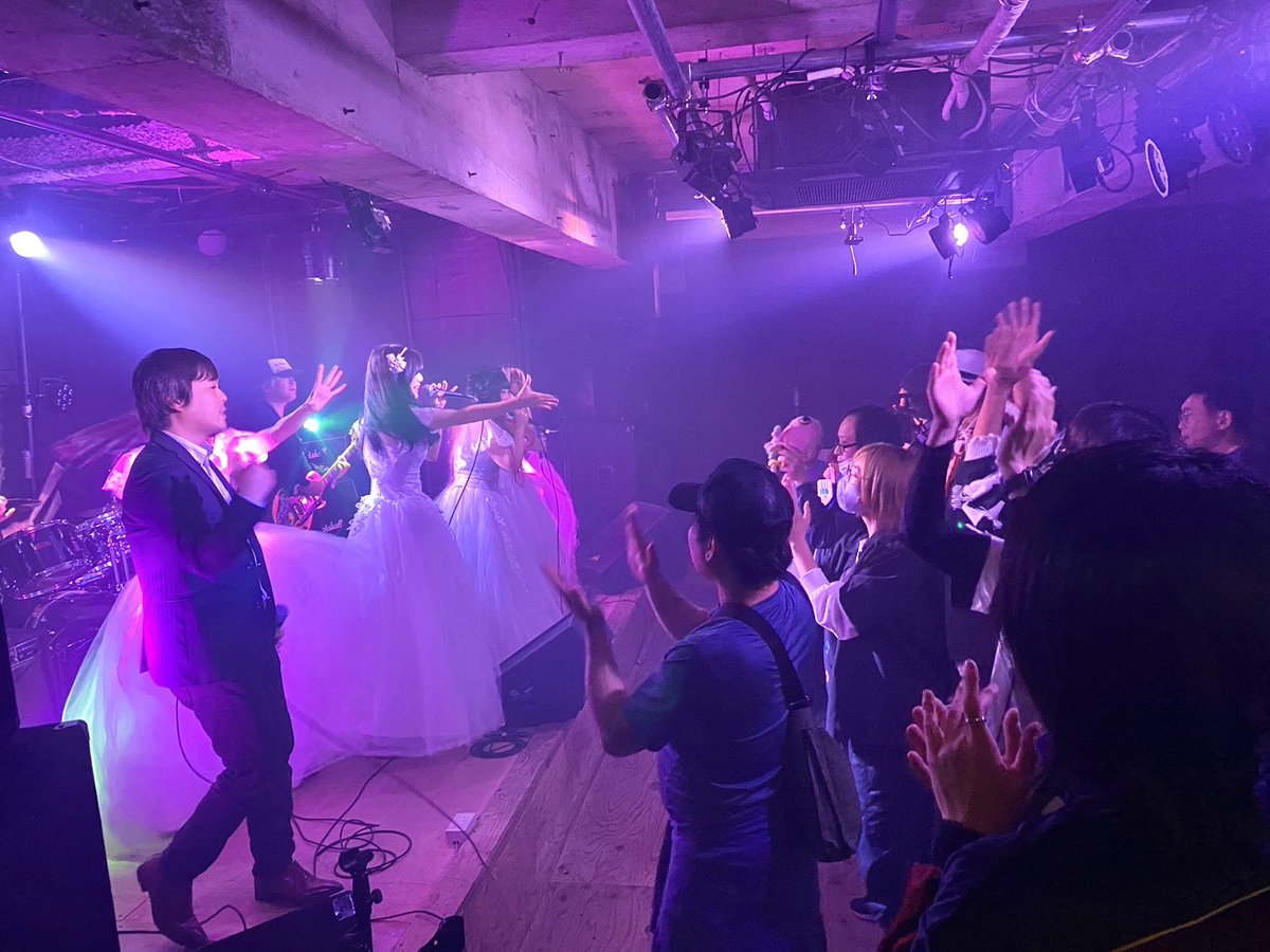 皆さんの応援とっても力になります！
いつもありがとうございます😆💐✨

関西軽音楽倶楽部オーケストラ
来月5/5はいよいよ姫路駅前フェス！
参ります。🔥