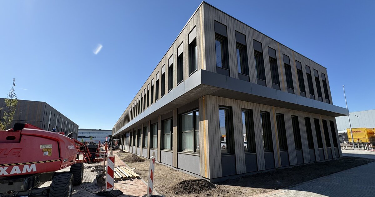 Albert Cremer tweet media