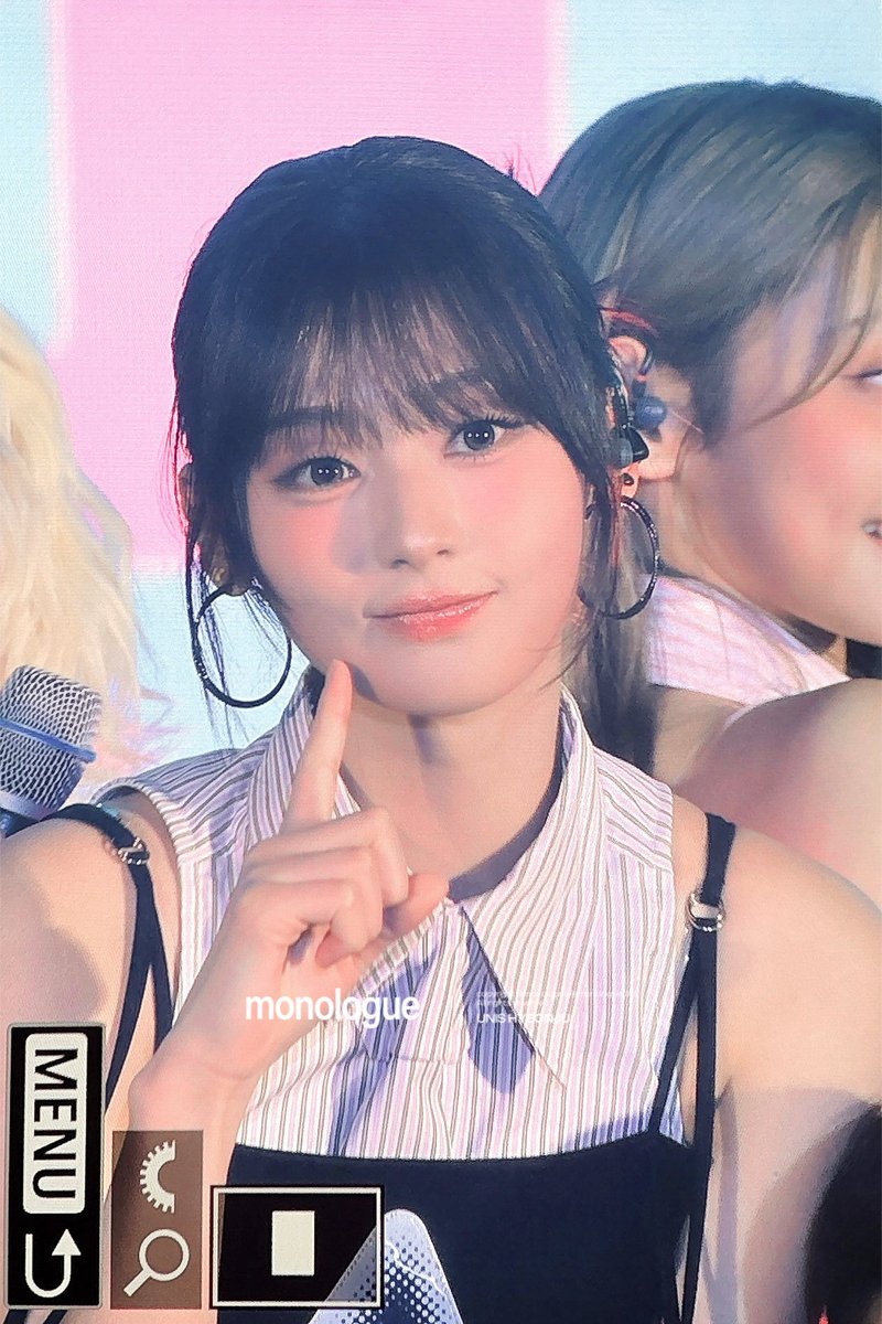 monologue_ll3's tweet photo. 260426 #유니스 #UNIS #진현주 https://t.co/rIr9iMiSUn