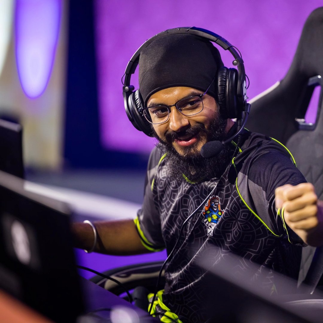AryanSi06687734's tweet photo. The GOAT of Pokemon UNITE India 🐐
Allmight the only player to win 4 PUWCS India Qualifiers back to back. When all his teammates left the team, he didn’t. He stayed with S8UL rebuilt the squad from scratch and led them to yet another title.
Also kudos to Zen bhai &amp; whole team❤️. https://t.co/9b7fAv9mQb