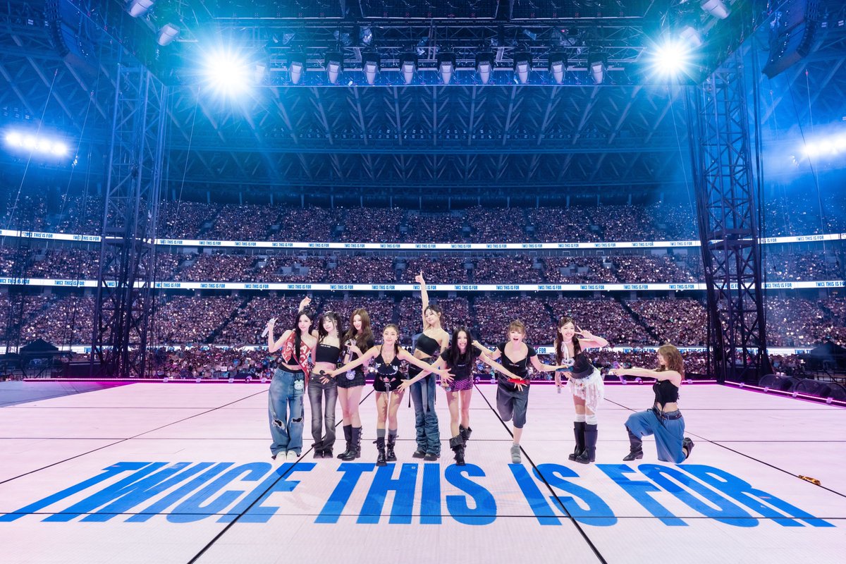 TWICE JAPAN OFFICIAL tweet media