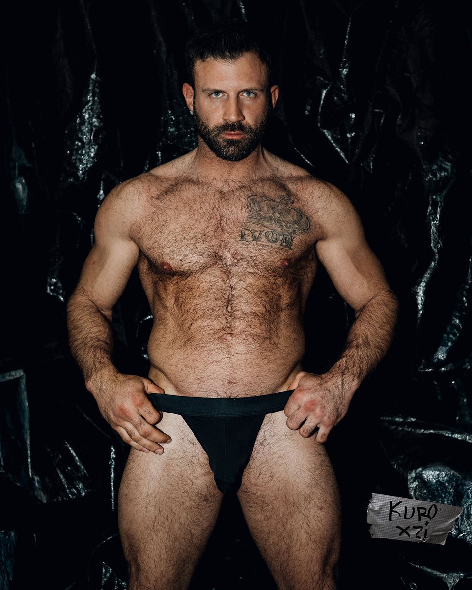 Eroticco Magazine tweet media