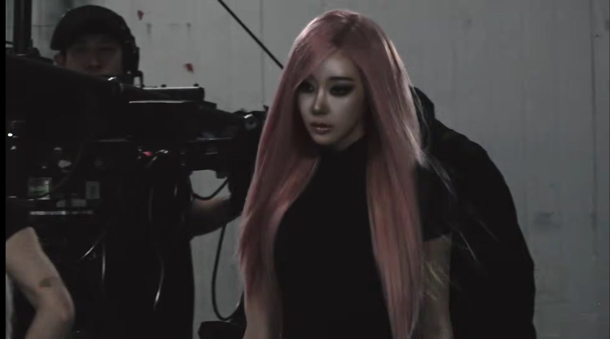 holochan tweet media