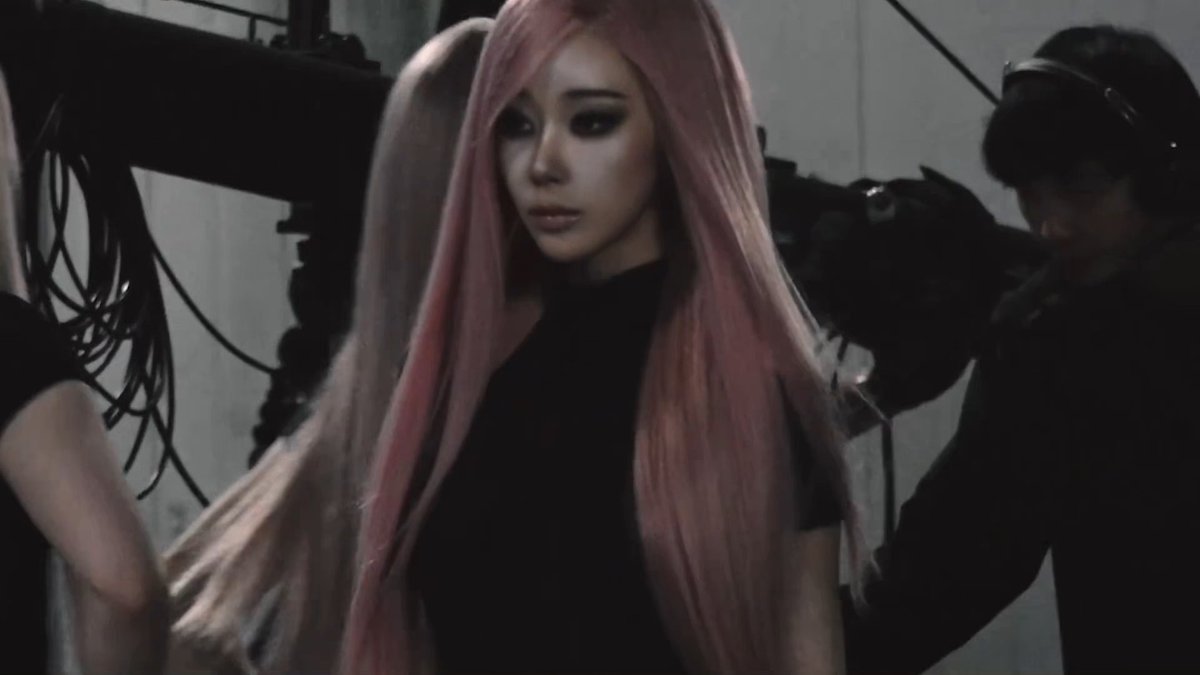 holochan tweet media