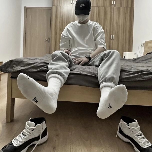YuQiongTop7's tweet photo. 我回来了 #头像 https://t.co/tqyJP76iAp