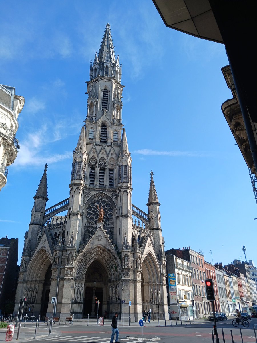 luckasdelille59's tweet image. J'y étais ce matin 🙏
Je vous souhaite une bonne fin de journée. Que la paix et la sérénité vous accompagnent pour cette soirée les amis🙏🕊 🌟 ⭐️ 
#SacréCœur #Lille 
#France 🇨🇵🇨🇵🇨🇵🇨🇵