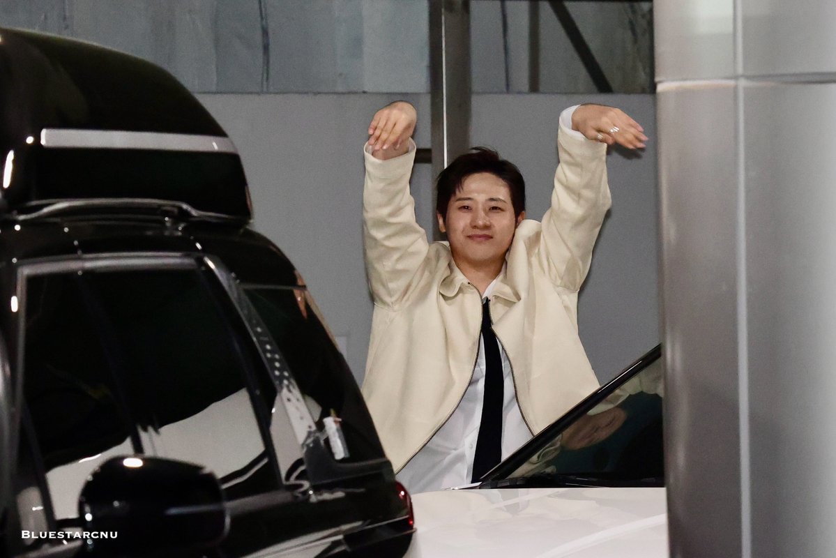 BlueStar☆CNU tweet media