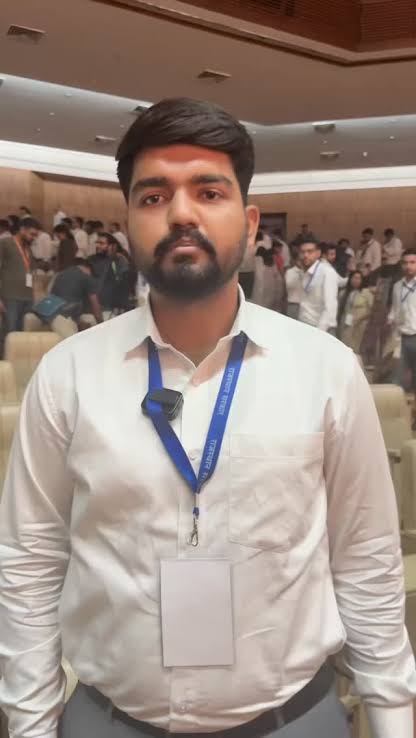 Manohar Dan Charan tweet media